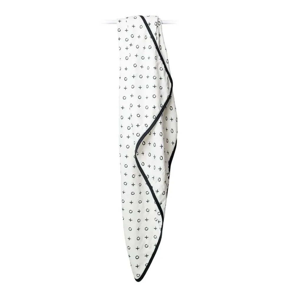 Lulujo Deluxe Muslin Quilt - Modern XO